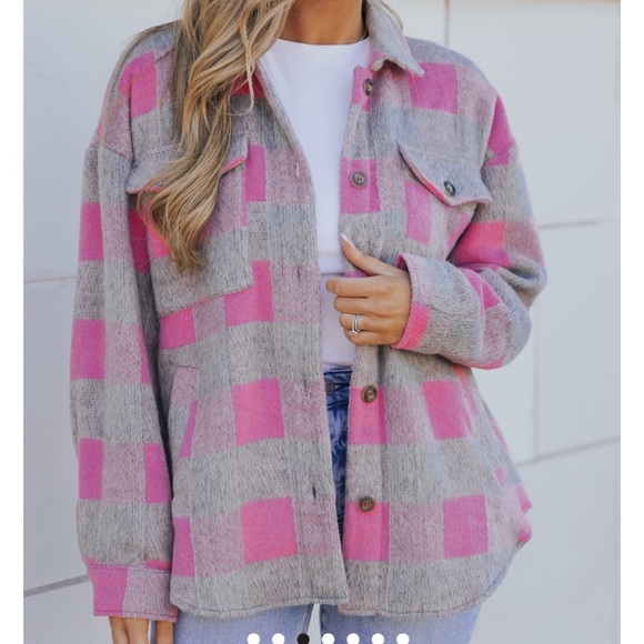 Shacket - Picture 9 of 10